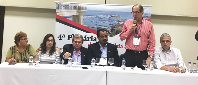 Presidente da UGT, Ricardo Patah, participa da 4ª Plenária da UGT-BA e convoca a todos para Greve Geral